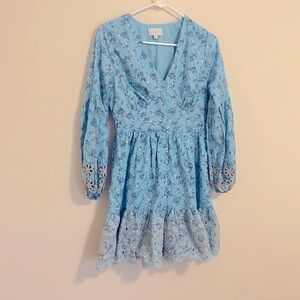 A Collective Story women eyelets  floral mini dress long sleeve  blue Vneck NWOT